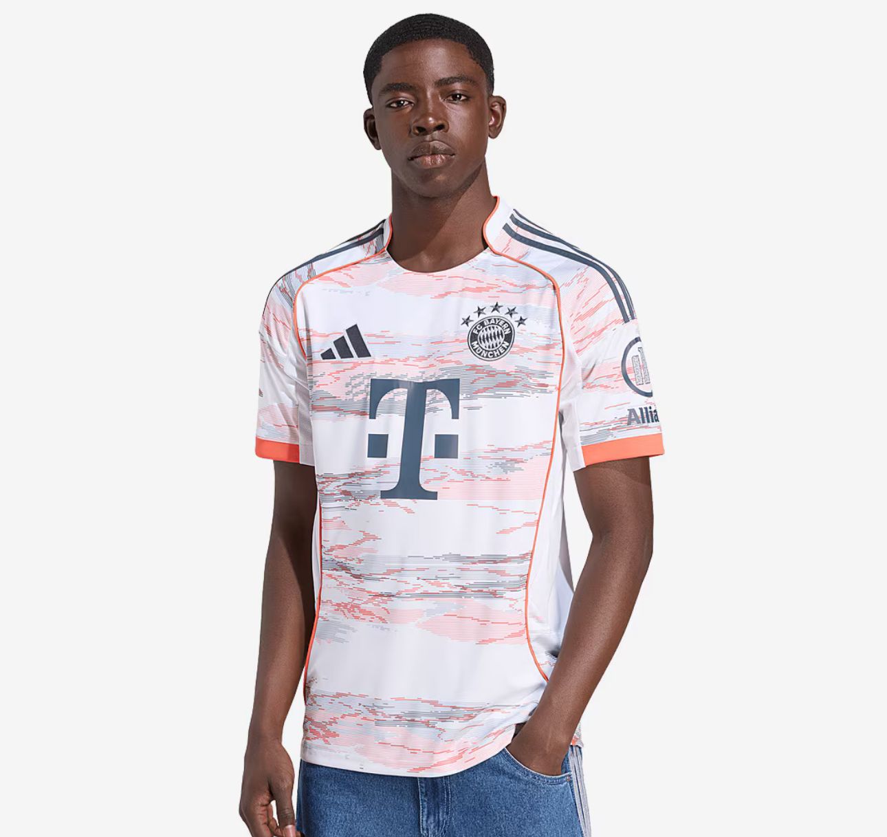 Bayern Away Shirt 25/26
