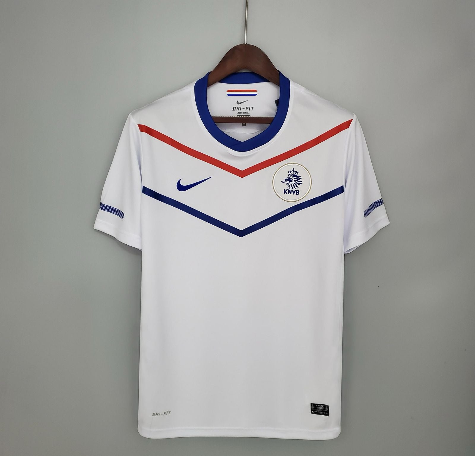 Holland Away shirt 2010