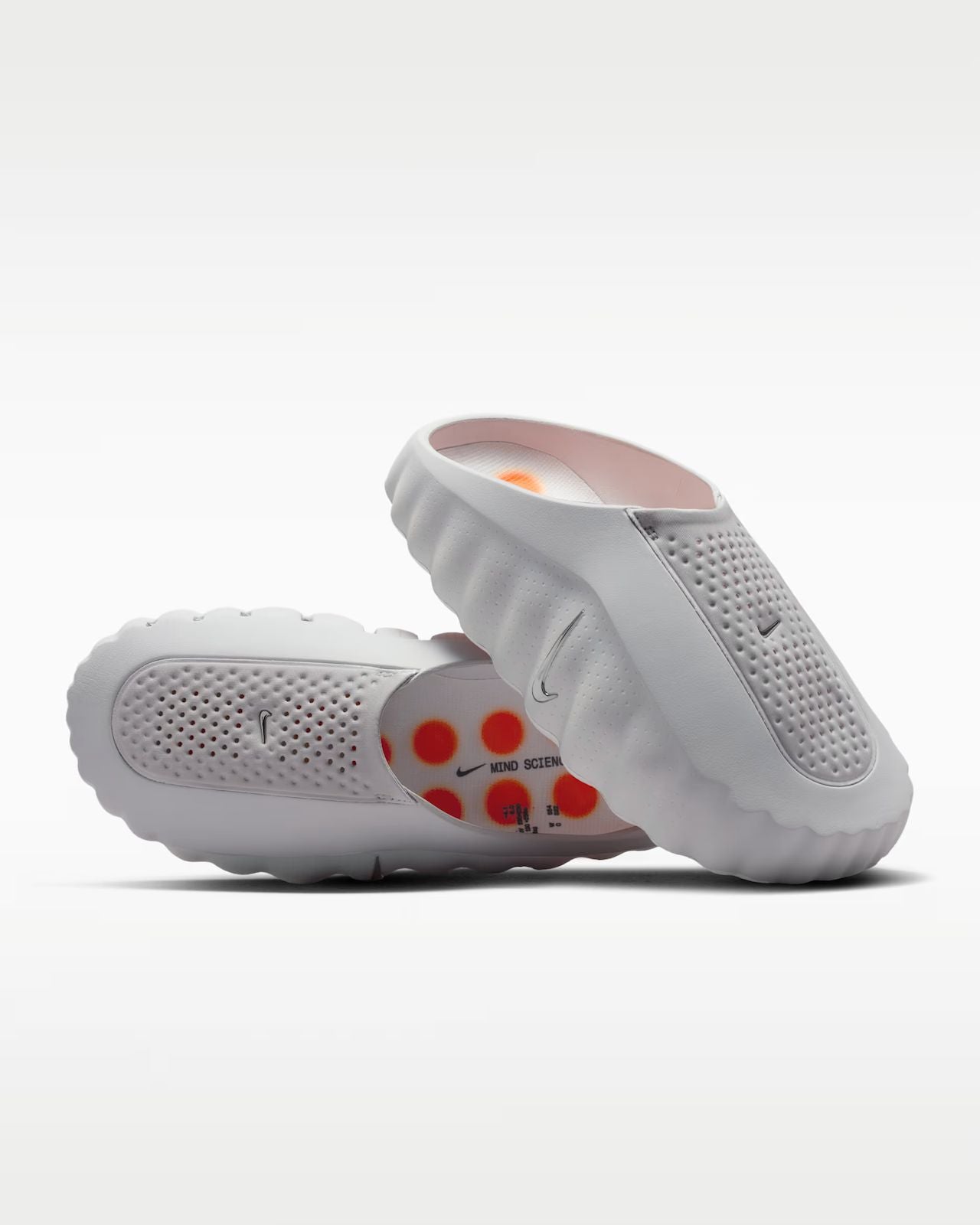 Nike Mind 001