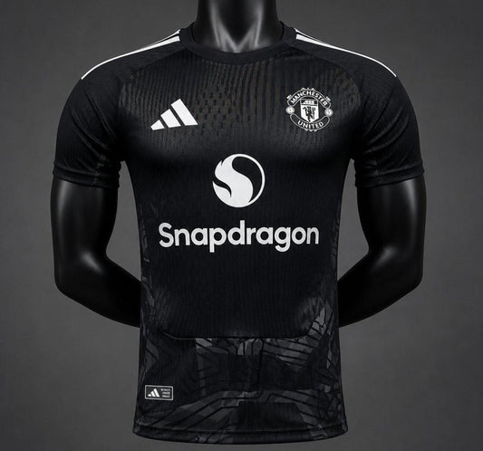 Player Version 26/27 Manchester United Black Goalkeeper Jersey