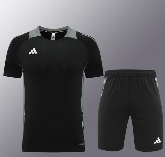 Adidas Training Set